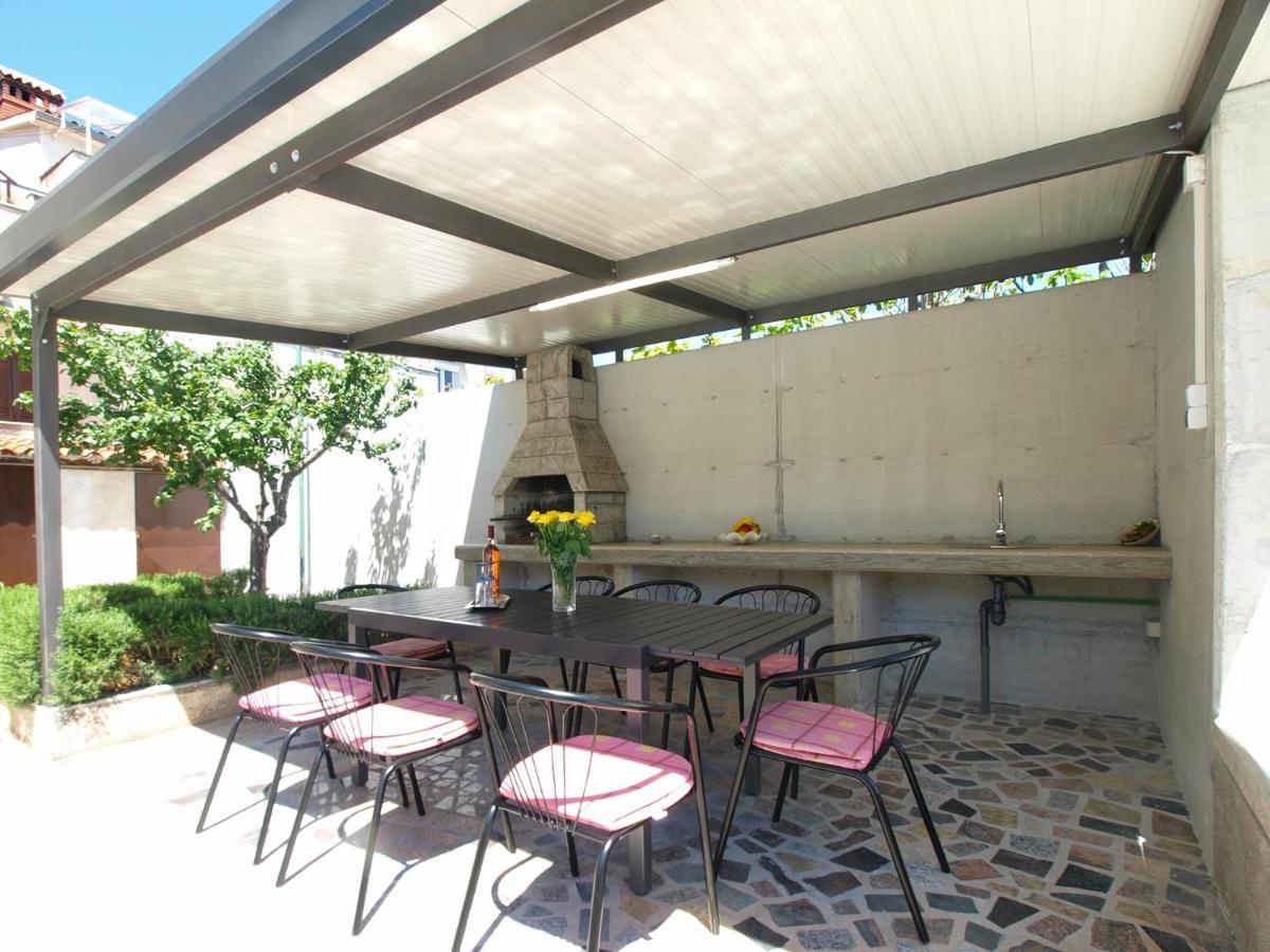 House Pula 2080 Villa Bagian luar foto
