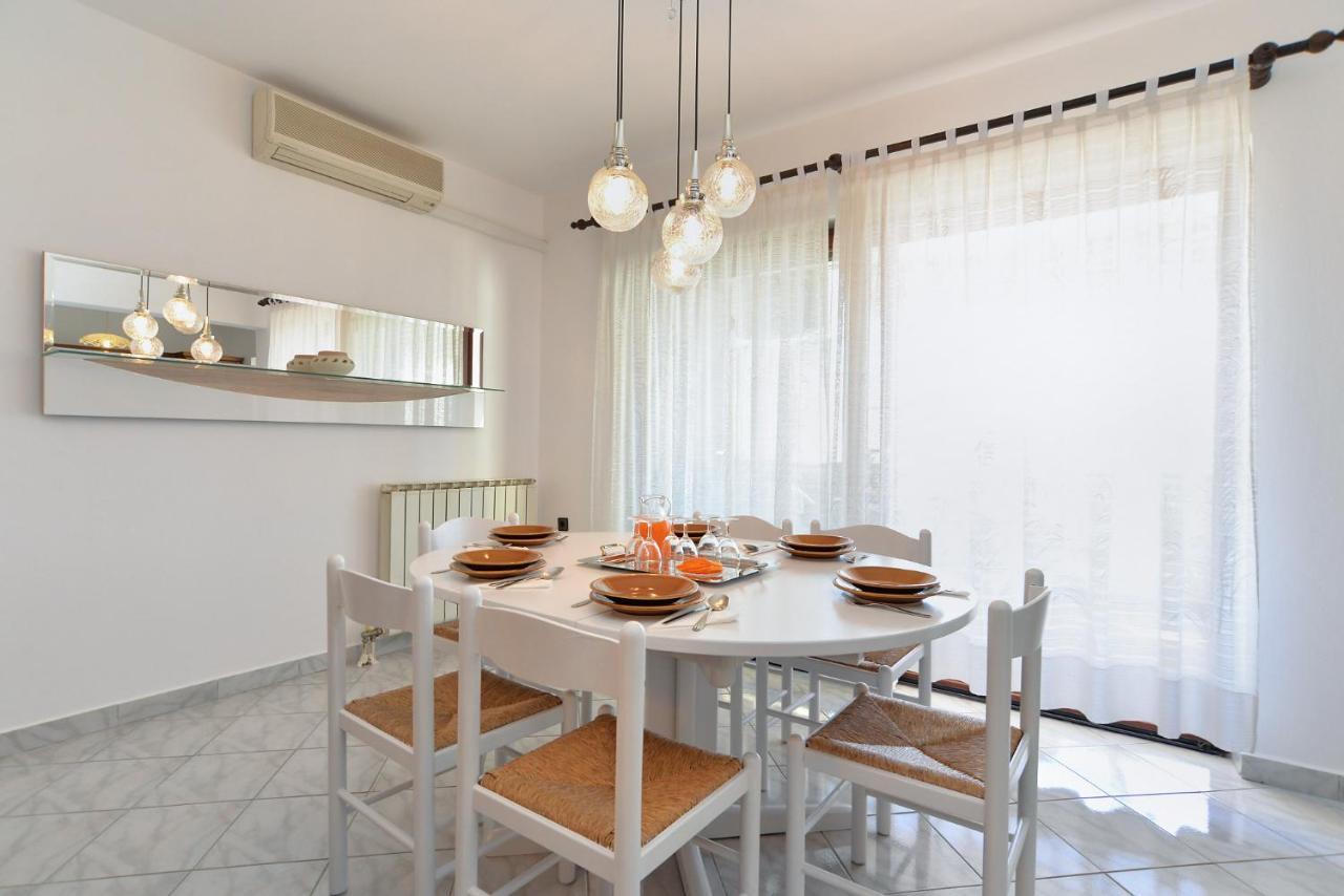House Pula 2080 Villa Bagian luar foto