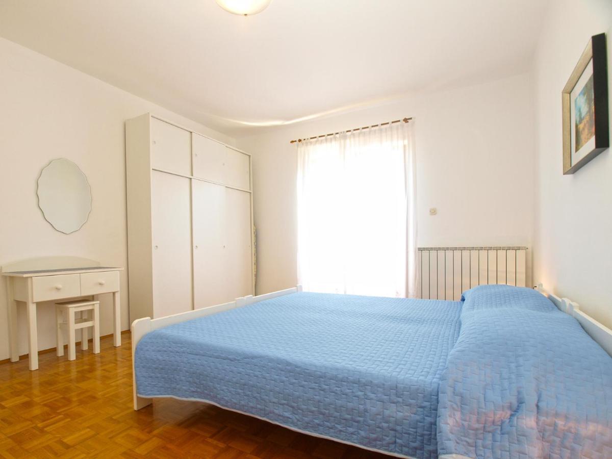 House Pula 2080 Villa Bagian luar foto