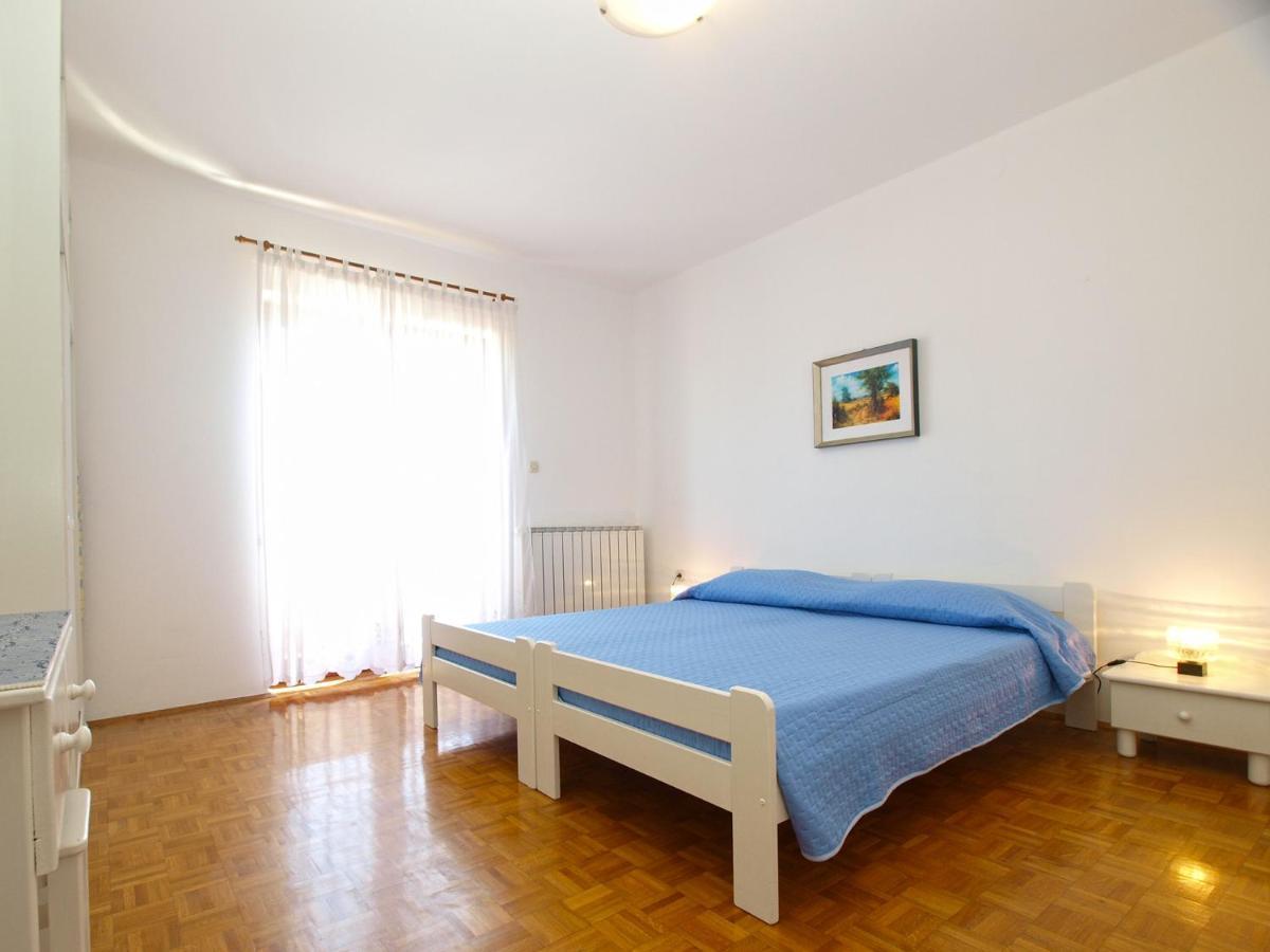 House Pula 2080 Villa Bagian luar foto